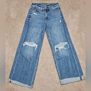 American Eagle Baggy Distressed Blue Jeans